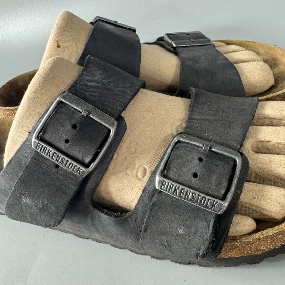 Birkenstock Arizona Oiled Leather in Black, Size 40 - Picture 3 of 15
